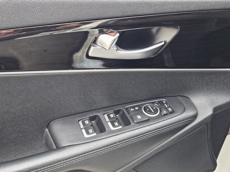 Kia Sorento Sorento Ex 2.2 2019 Usado en Rosselot Usados