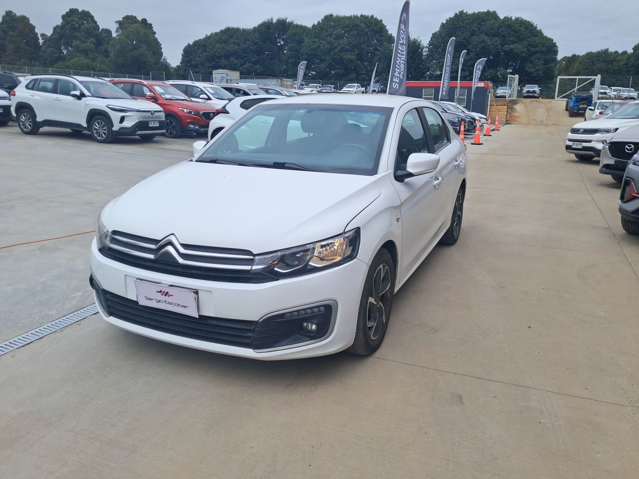 Citroen C-elysee C Elysee 1.6 Aut 2018 Usado en Usados de Primera - Sergio Escobar