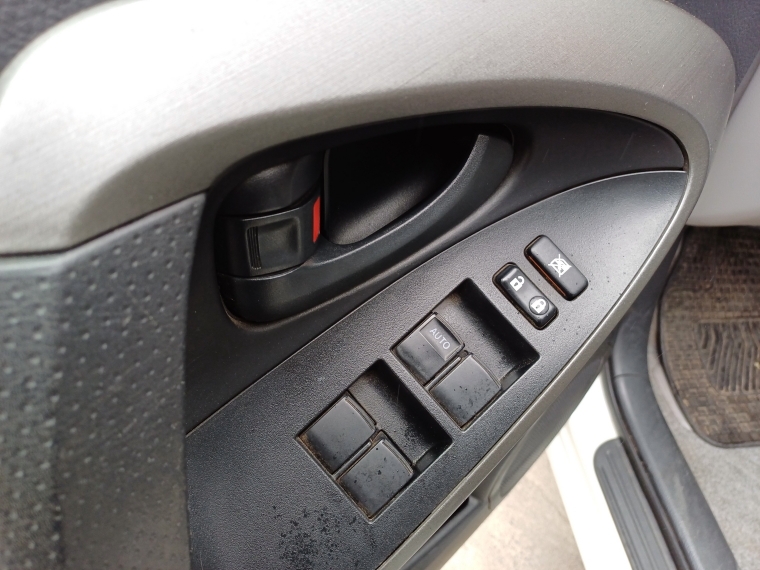 Toyota Rav4 Rav 4 2.0 Aut 4x2 2011 Usado en Rosselot Usados