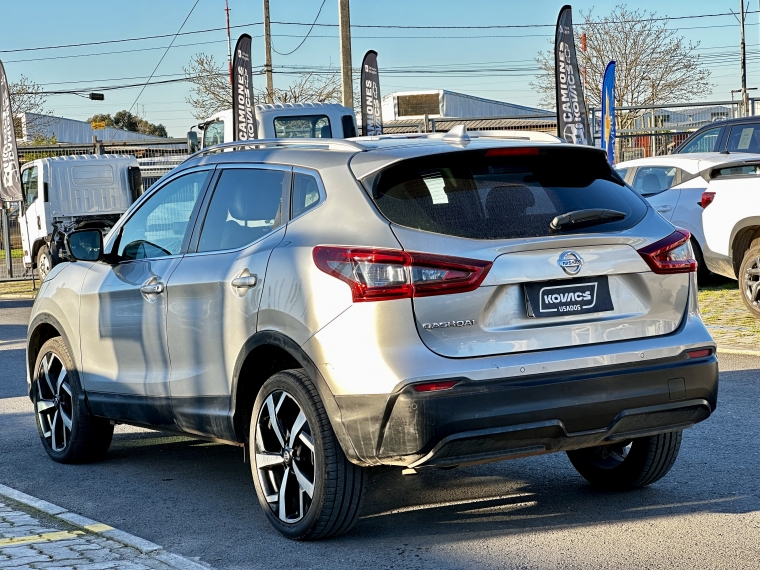 Nissan Qashqai — foto 7 de 19