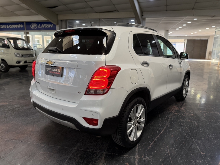 Chevrolet Tracker Lt 1.8l 5mt Ac 2017  Usado en Grass & Arueste