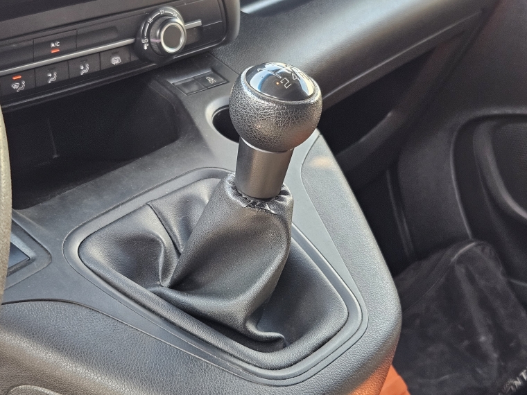 Peugeot Partner Hdi 1.6 2022 Usado  Usado en Autoselect Usados
