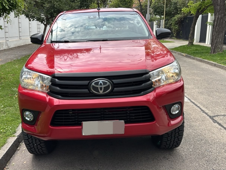 TOYOTA HILUX  DCAB MT 4x4 2.4cc - imagen 1