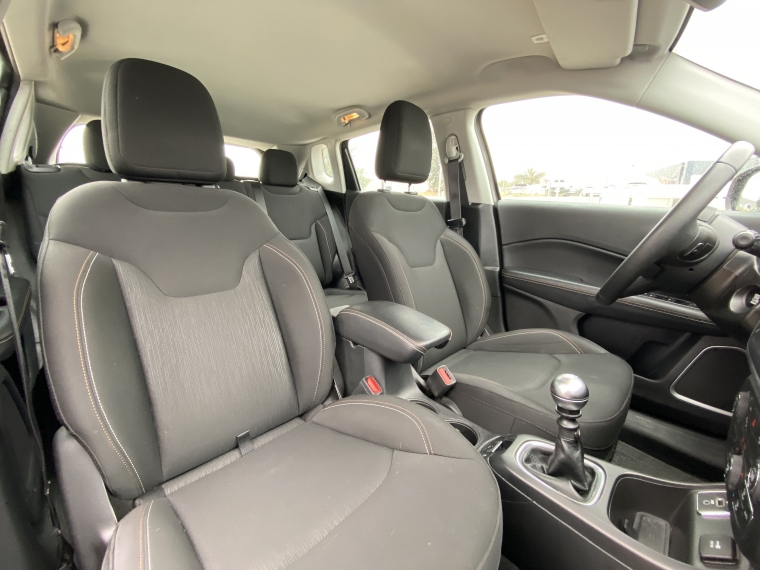 Jeep Compass Compass Sport 2.4 2021 Usado en Rosselot Usados