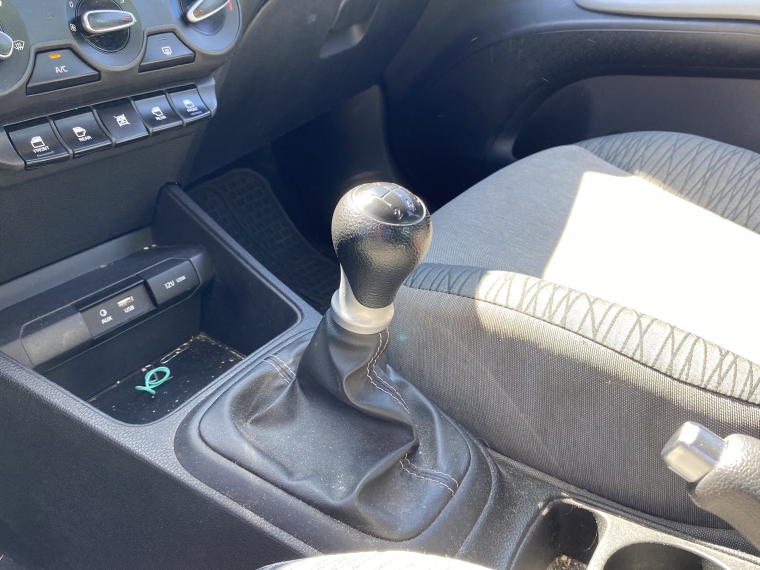 Kia Soluto Soluto 1.4 2023 Usado en Rosselot Usados
