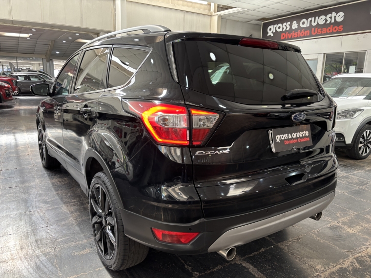 Ford Escape Titanium 4x4 2.0l Aut Dsl 2019  Usado en Grass & Arueste