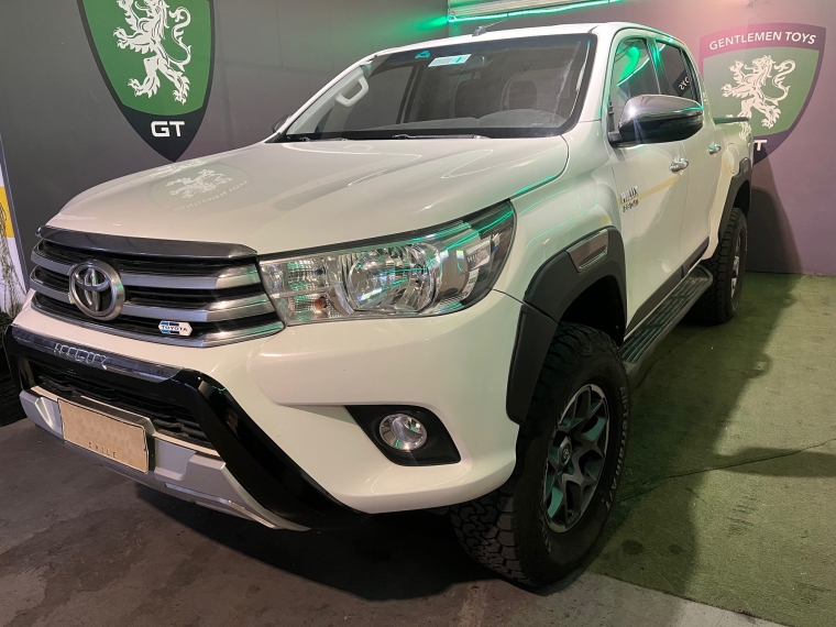 Toyota Hilux Srv 4x4 2.8 Aut 2018  Usado en GT Autos