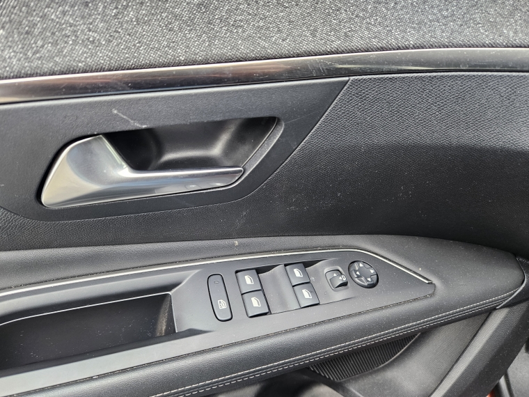 Peugeot 3008 3008 Allure Bluehdi 130 Eat8 1.5 2020 Usado en Rosselot Usados