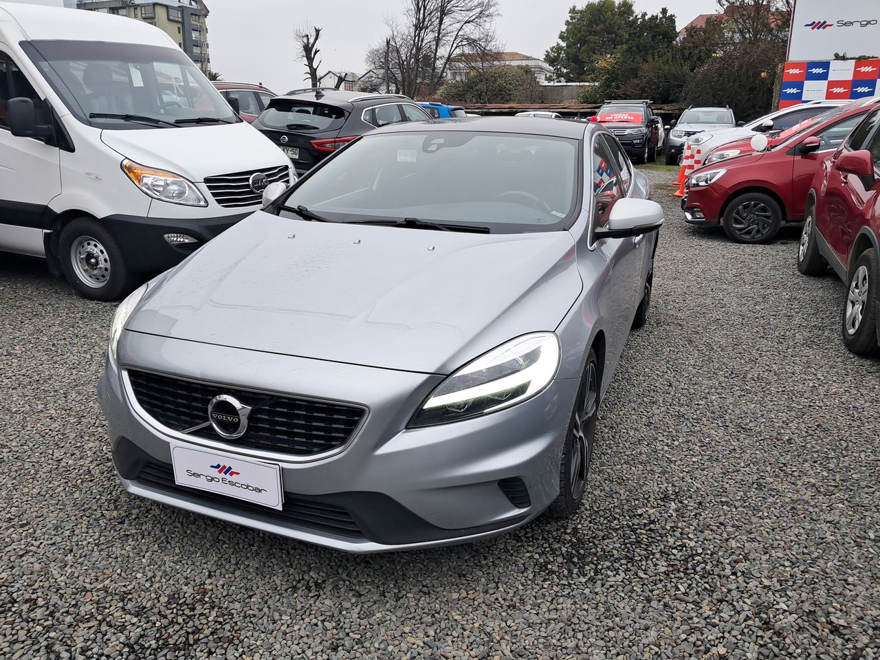 Volvo V40 V40 T4 2.0 Aut 2018 Usado en Usados de Primera - Sergio Escobar