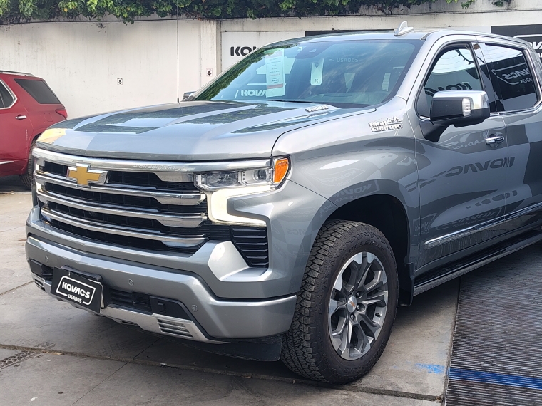 Chevrolet Silverado 3.0 Td High Country At 4x4 Diesel (facturable) 2025 Usado  Usado en Kovacs Usados