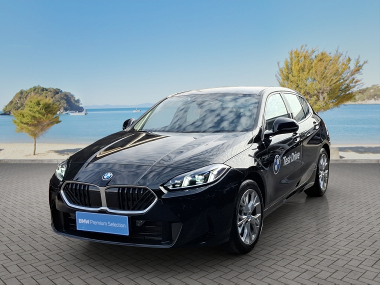 BMW 120 Hatch Dynamic 2026
