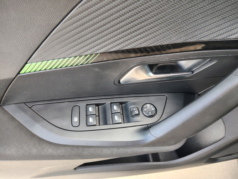 Peugeot 2008 2008 Active 130 1.2 2025 Usado  Usado en Webautos.cl