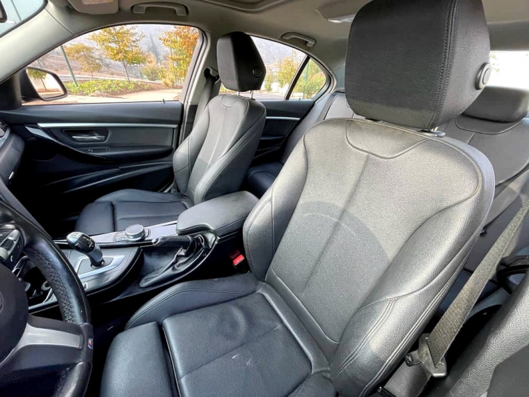 Bmw 318 I 1.5 Aut 2019  Usado en Automarket Chile