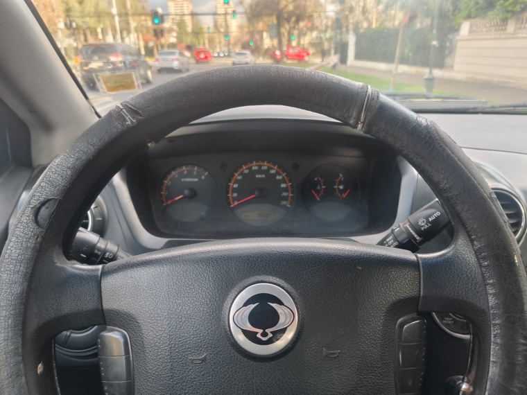 SsangYong Actyon Sport — foto 11 de 17