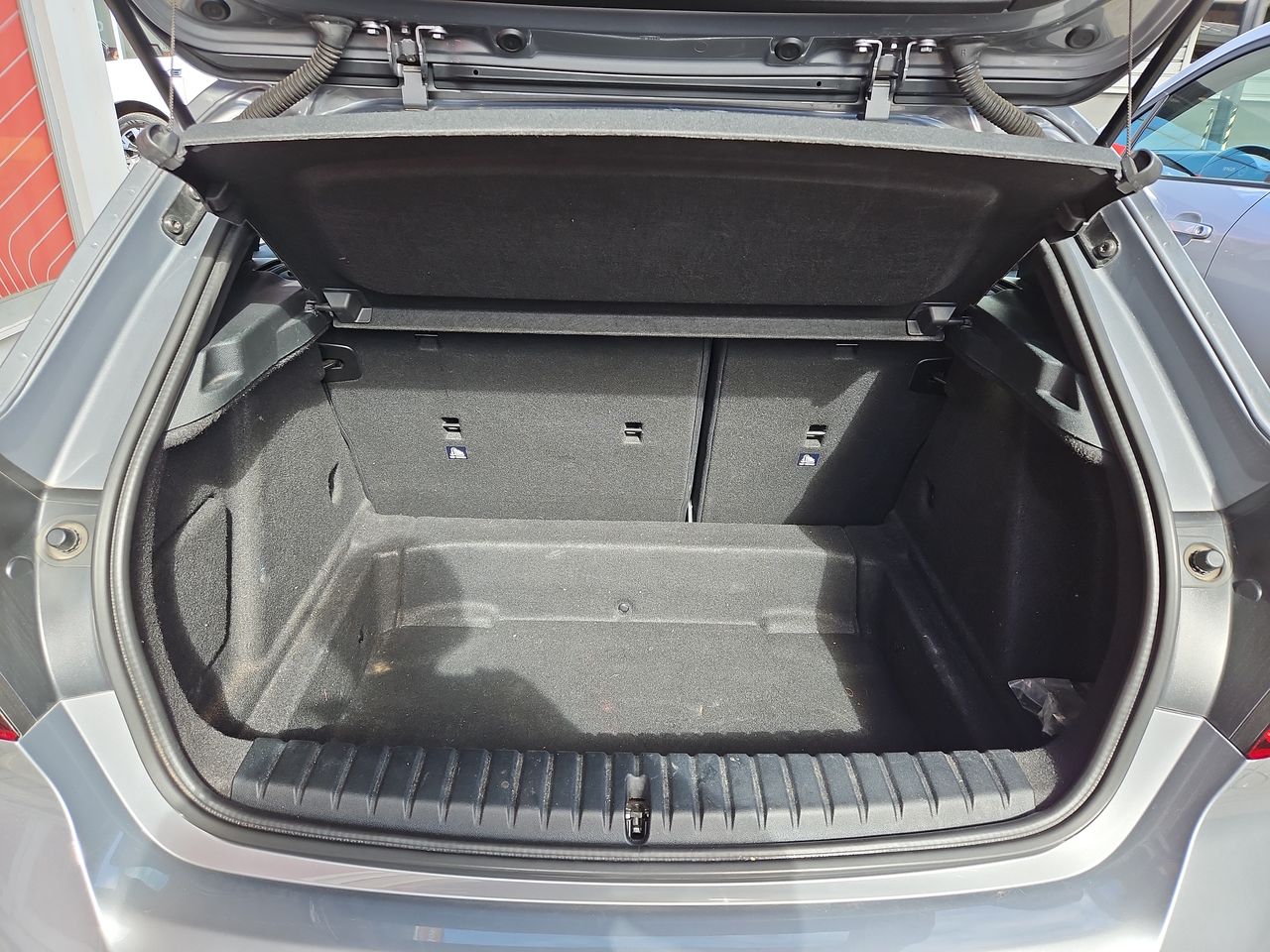 Bmw 118i 118i Hatchback 1.5 Aut 2023 Usado  Usado en Webautos.cl