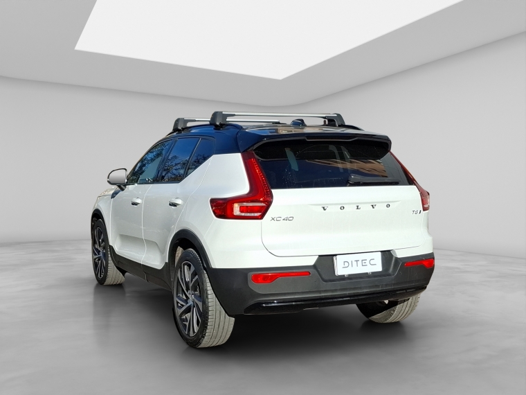 Volvo Xc40 T5 R Design 2021 Usado  Usado en BMW Premium Selection
