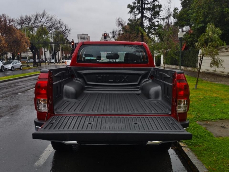TOYOTA HILUX DX 4X2 2.4 - imagen 8