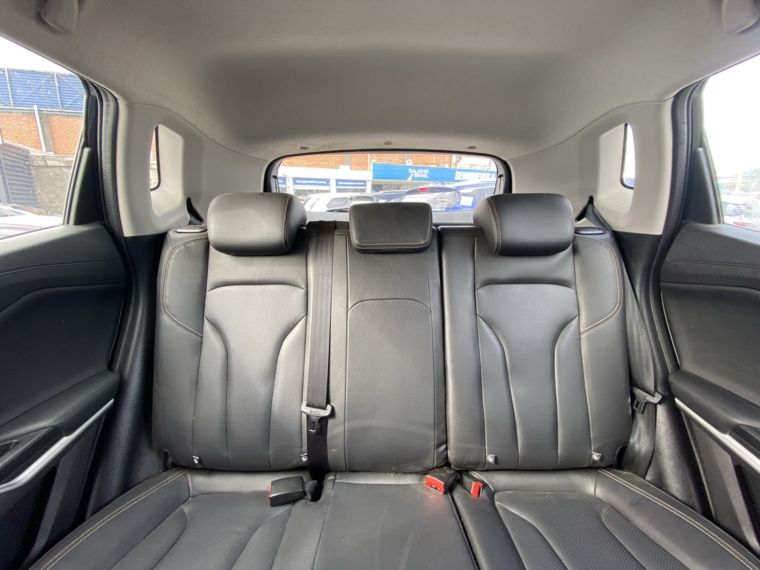 Changan Cs15 Cs15 1.5 Comfort Mt 5p 2022 Usado  Usado en Webautos.cl