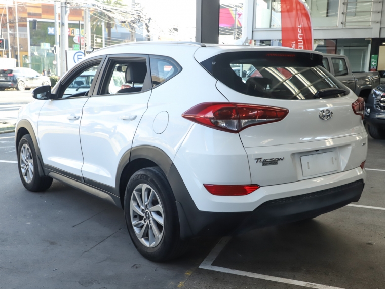 Hyundai Tucson Tl 2.0 Crdi 6mt Gl Advance 2018  Usado en Guillermo Morales Usados