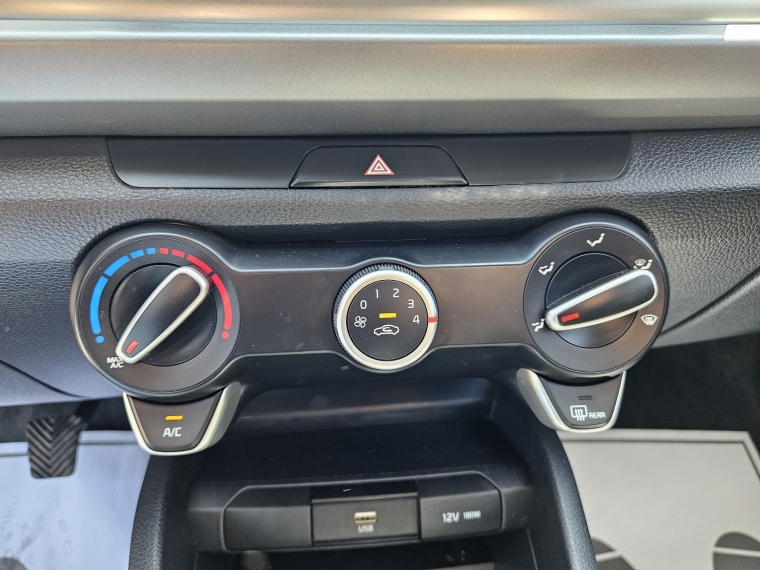 Kia Rio 5 Rio 5 Lx 1.4l 6mt Ac Ci - 2126 2021 Usado en Rosselot Usados
