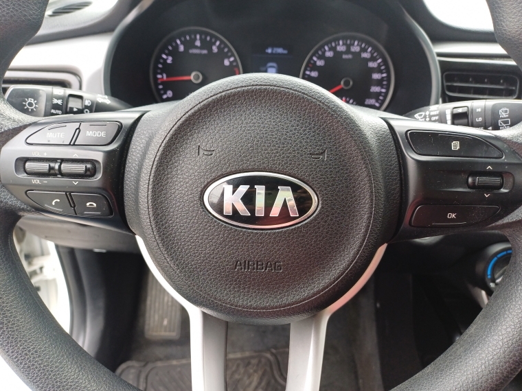 Kia Rio 5 Rio 5 Ex 1.4 2019 Usado en Rosselot Usados