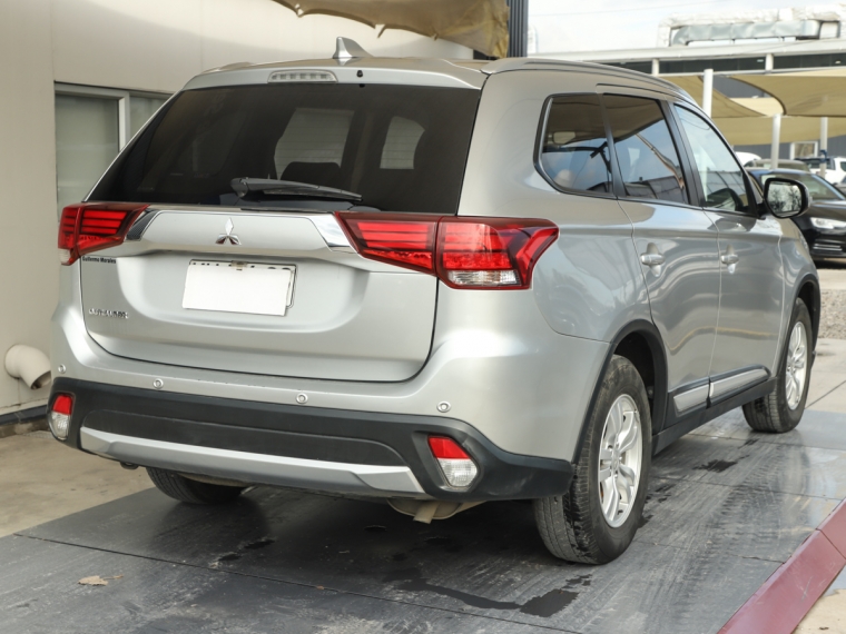 Mitsubishi Outlander 2.0 4x2  Mec 2018  Usado en Guillermo Morales Usados