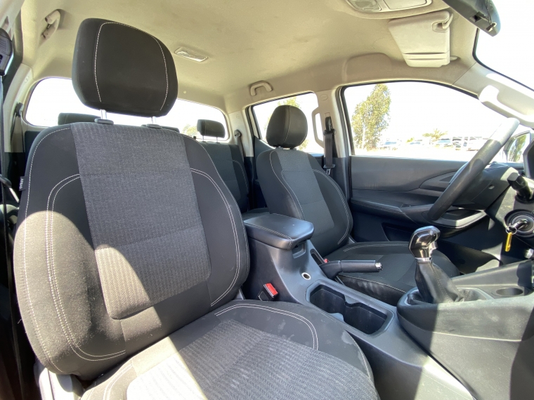 Peugeot Landtrek Landtrek Active Bluehdi 180 4x2 Euro 6b 2024 Usado en Rosselot Usados