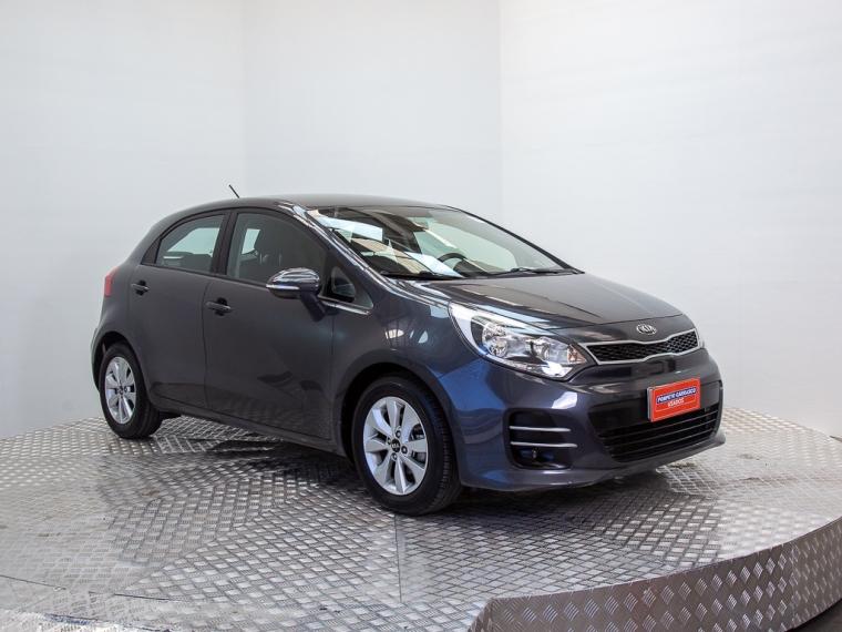 Kia Rio 5 1.4 Ex Full At 2017 Usado  Usado en Pompeyo