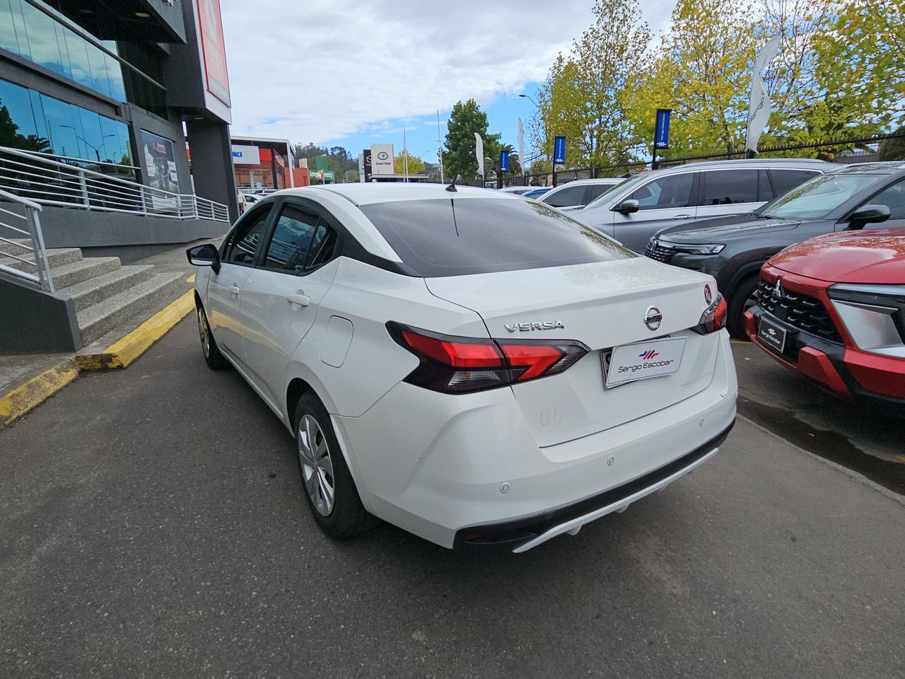 Nissan Versa Versa  Mt 1.6 2023 Usado en Usados de Primera - Sergio Escobar