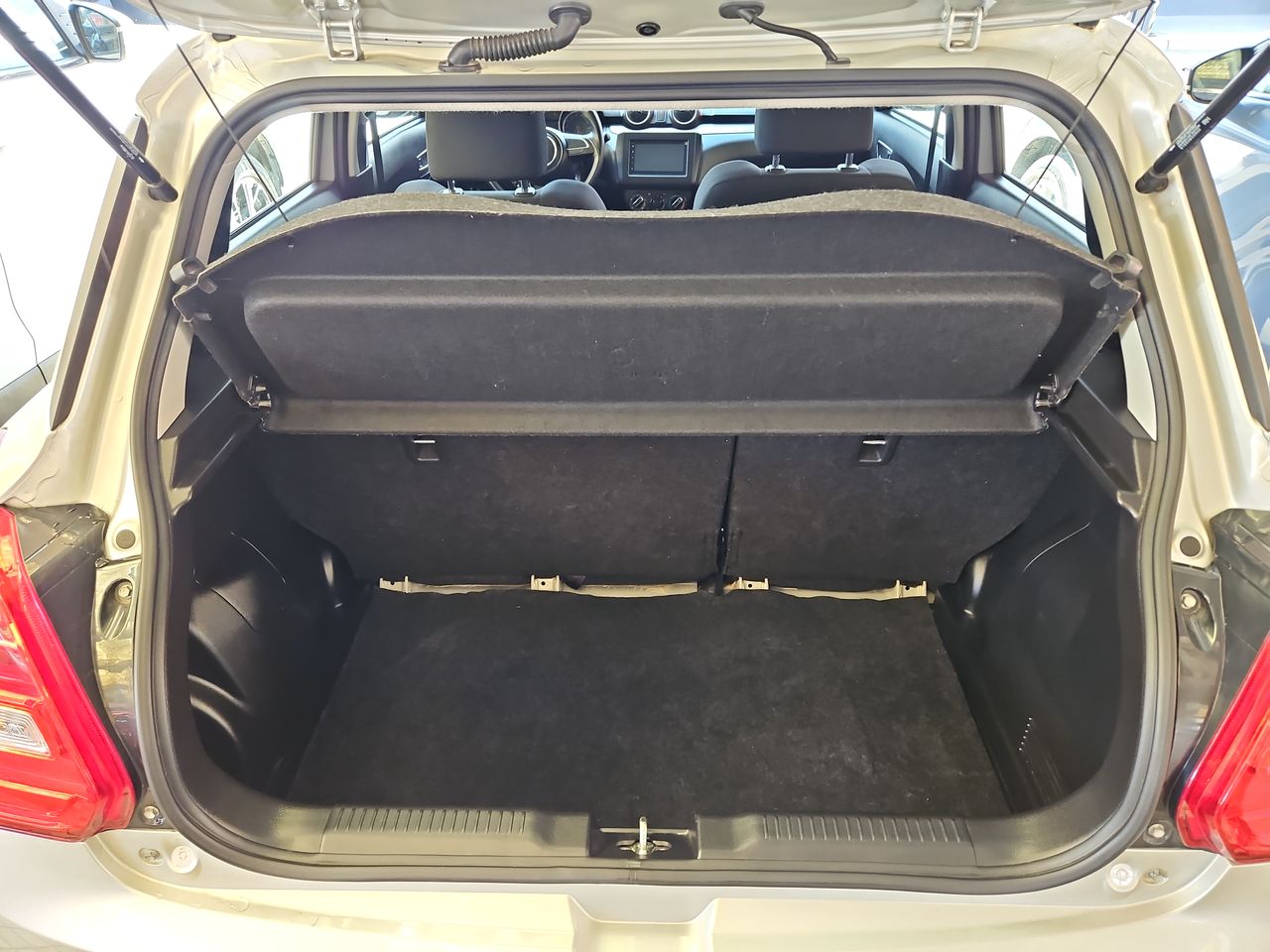 Suzuki Swift Swift 4x2 1.2 2024 Usado en Usados de Primera - Sergio Escobar