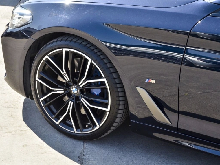 Bmw M550 I Xdrive 4x4 4.4 At 2023 Usado  Usado en BMW Premium Selection