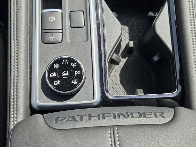 Nissan Pathfinder Advance Cvt 4wd 2026 Usado  Usado en Kovacs Usados