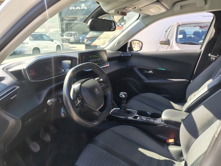 Peugeot 2008 2008 Puretech 130 1.2 2022 Usado en Rosselot Usados