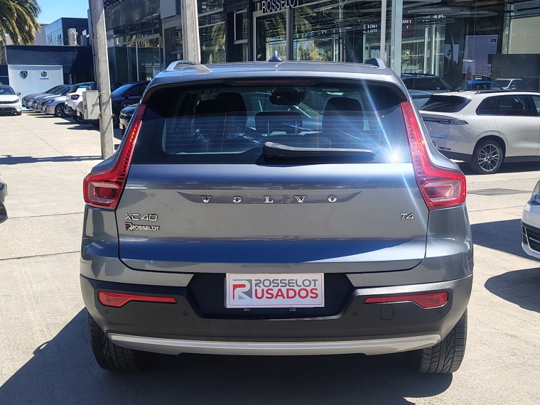 Volvo Xc40 Xc40 T4 2.0 Aut 2019 Usado en Rosselot Usados