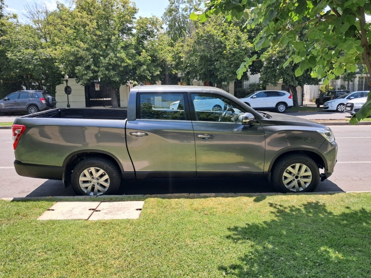 Ssangyong Grand musso 4x2 Mt 2.0 2022 Usado en GT Autos Ssangyong Grand musso 4x2 Mt 2.0 2022 Usado en GT Autos