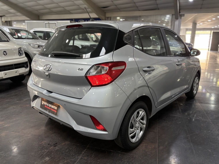 Hyundai Grand i10 1.2l Value Plus 5mt Ac 2022  Usado en Grass & Arueste