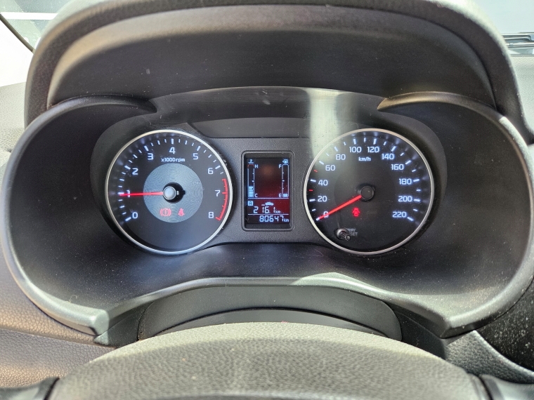 Kia Soluto 1.4 Ex Full Mt 2024 Usado  Usado en Kovacs Usados