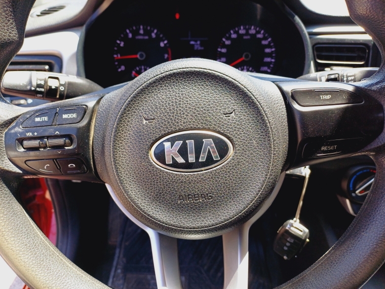 Kia Rio 4 Rio 4 C Lx 1.4l 6mt Ac - 1941 2019 Usado en Rosselot Usados