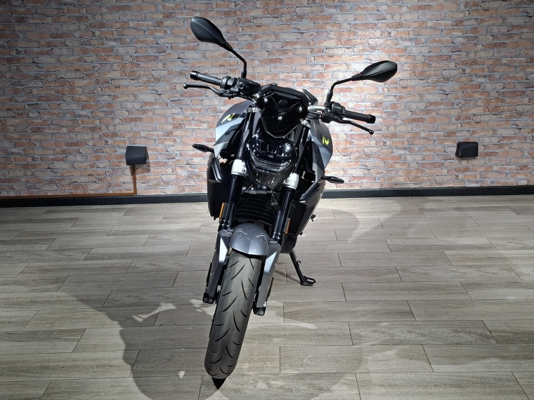 Bmw F 900 r . 2023 Usado en BMW Premium Selection