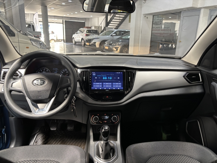 Faw R7 Basic 1.6l 5mt Ac  2020  Usado en Grass & Arueste