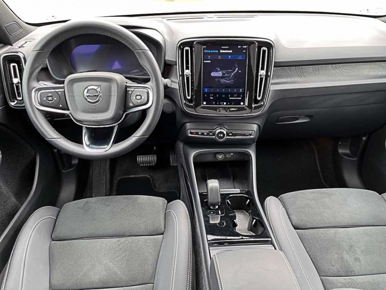 Volvo C40 P8 Recharge 2024 Usado Usado en BMW Premium Selection Volvo C40 P8 Recharge 2024 Usado Usado en BMW Premium Selection