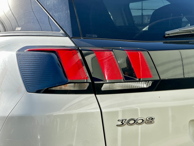 Peugeot 3008 3008 Active 1.2 2021 Usado en Rosselot Usados