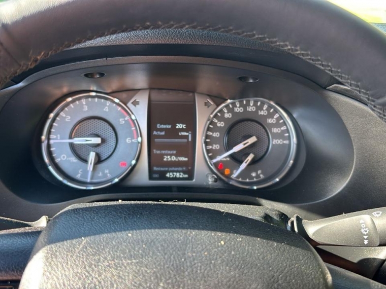 Toyota Hilux Dx 4x4 2.4 2021  Usado en GT Autos
