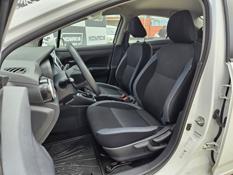 Nissan Versa 1.6 Advance Mt 2024 Usado  Usado en Kovacs Usados