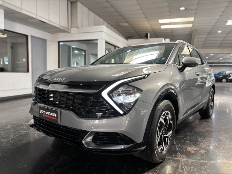Kia Ex 2.0l Gsl 6mt 2wd 2024  Usado en Grass & Arueste