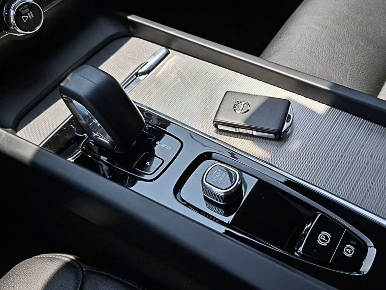 Volvo S60 Ii B4 2.0 Aut 2023 Usado  Usado en Webautos.cl