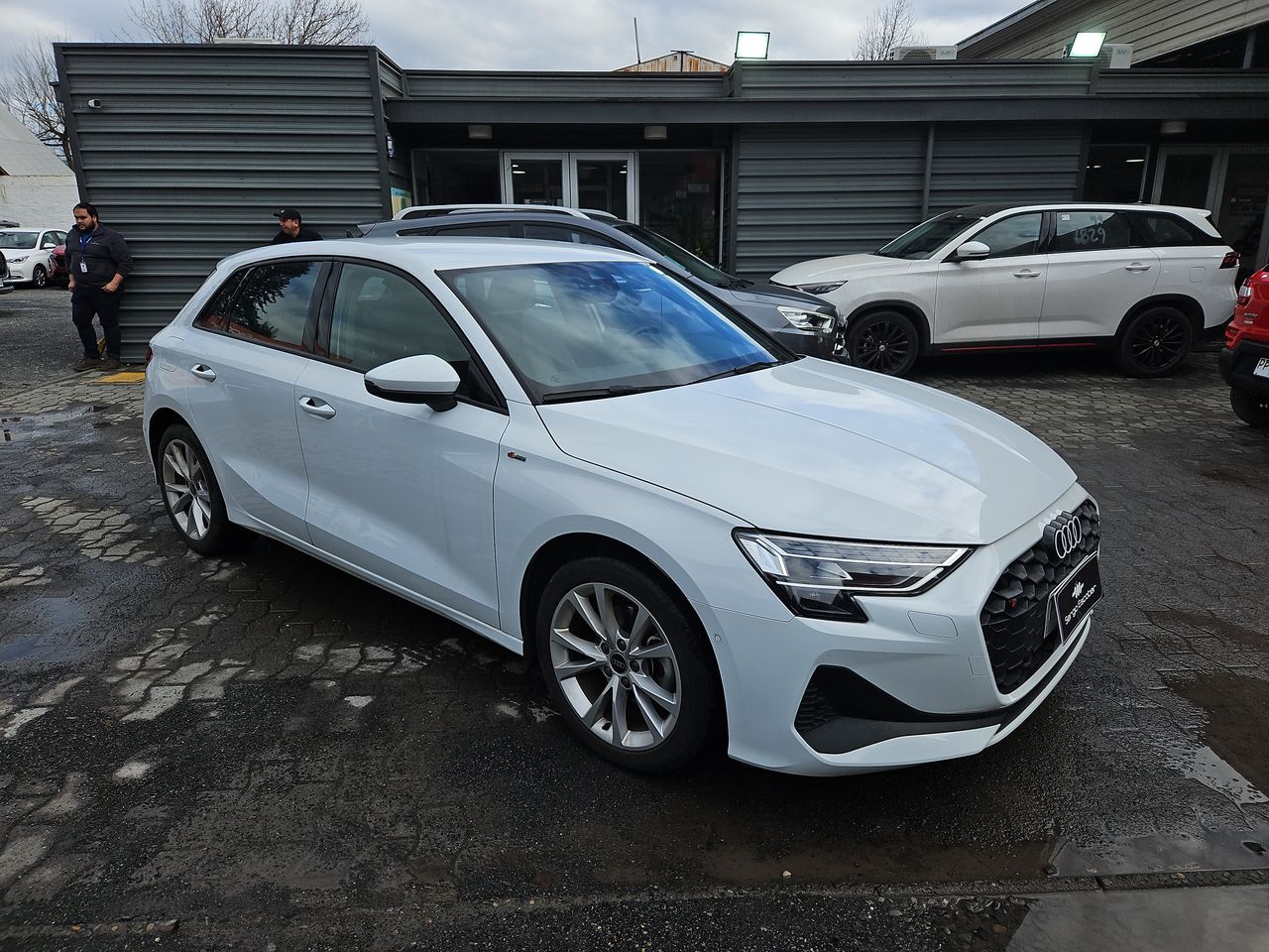 Audi A3 A3 Sportback 35 Tfsi 1.4 Aut 2025 Usado Usado en Webautos.cl Audi A3 A3 Sportback 35 Tfsi 1.4 Aut 2025 Usado Usado en Webautos.cl