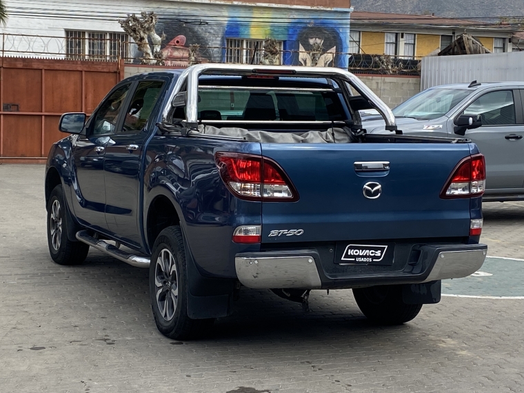 Mazda Bt-50 Dohc Dcab 2.2 2020 Usado  Usado en Kovacs Usados