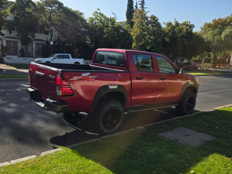 Toyota Hilux Dx 4x4 2.4 2022  Usado en GT Autos