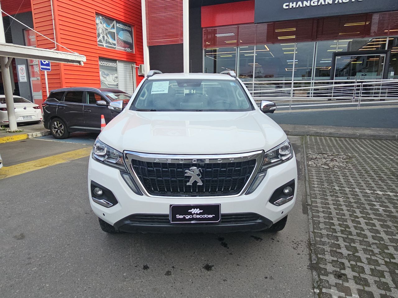 Peugeot Landtrek Landtrek Bluehdi 4x4 2.2 Aut 2024 Usado en Usados de Primera - Sergio Escobar